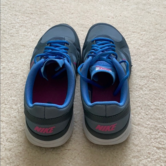 Nike Training Dual Fusion TR Sneakers - Picture 2 of 8